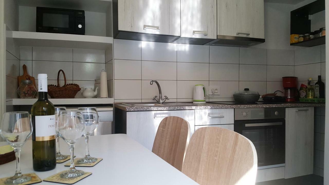Apartment Dinka 바슈카 외부 사진
